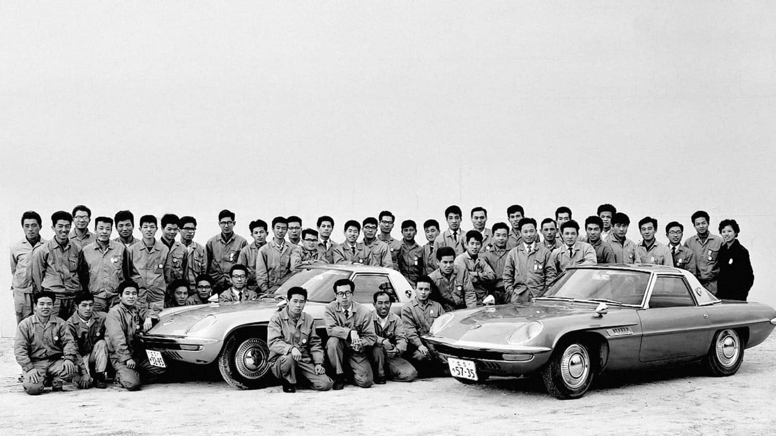 MAZDA 802 COSMO CONCEPT, foto 1