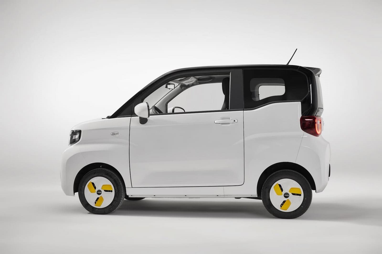 2025 - INVICTA AVANTIER C, foto 11