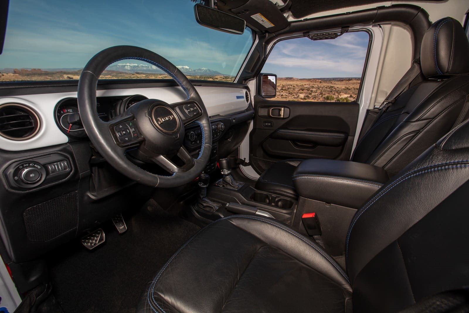 2025 - JEEP J6 HONCHO CONCEPT, foto 6