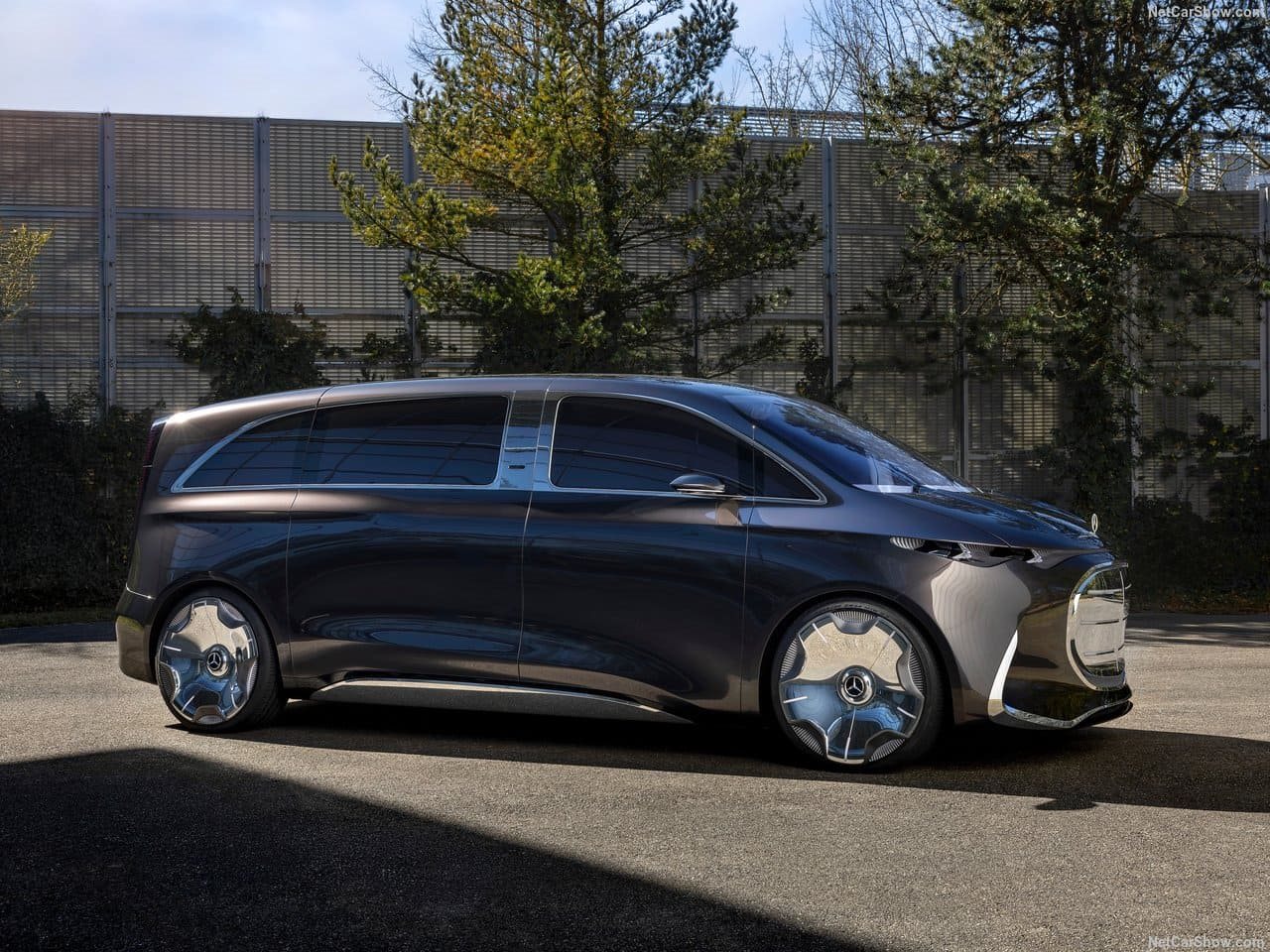 2025 - MERCEDES-BENZ VISION V CONCEPT, foto 8