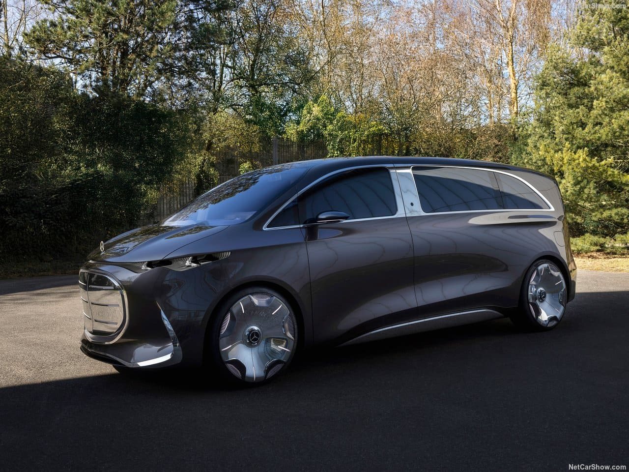 2025 - MERCEDES-BENZ VISION V CONCEPT, foto 18