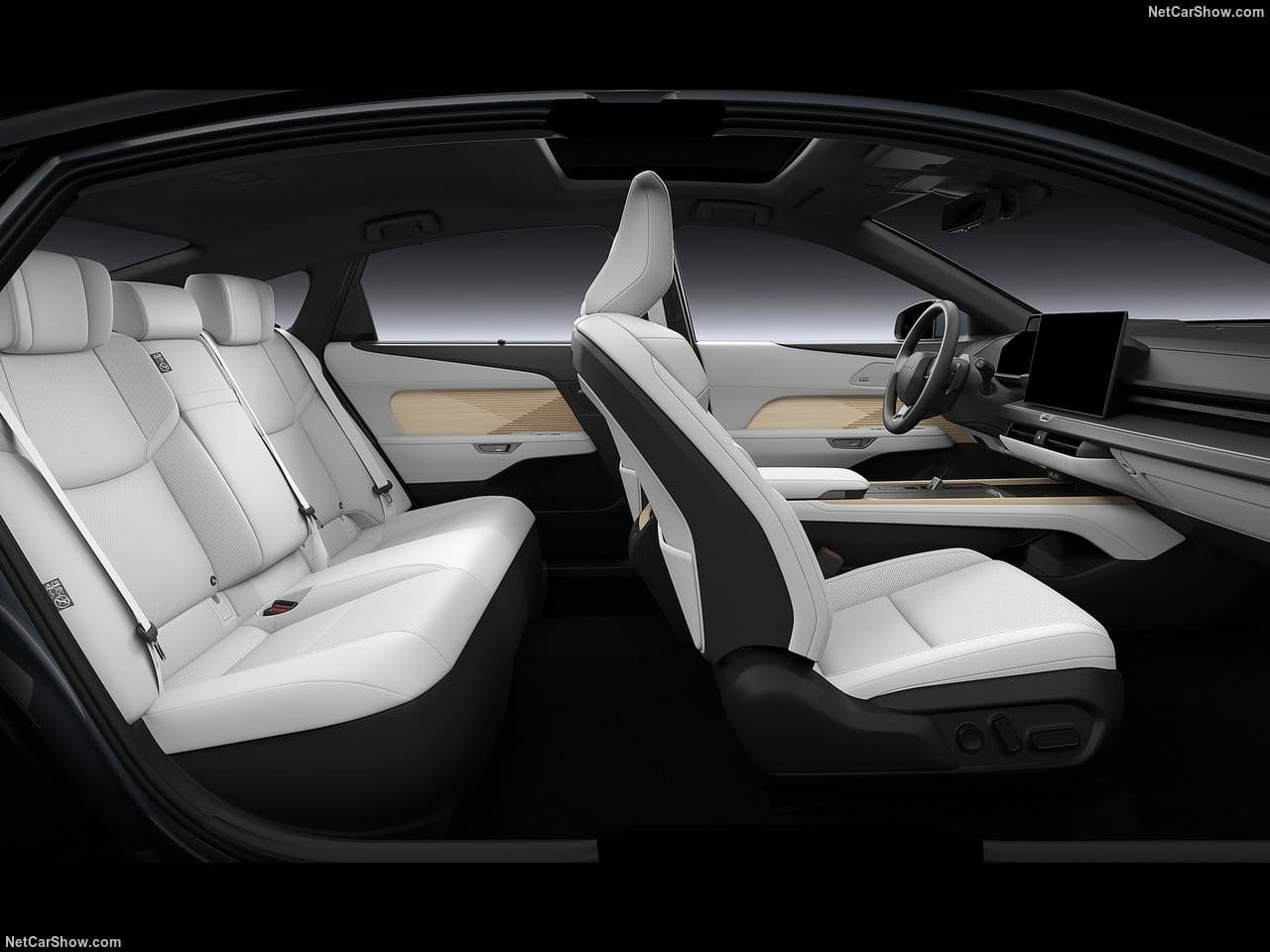 LEXUS ES, foto 42