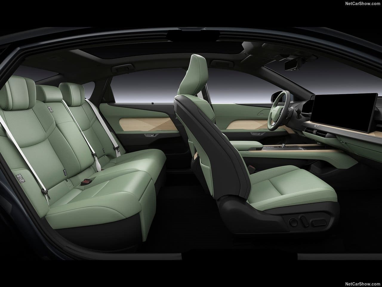 LEXUS ES, foto 43