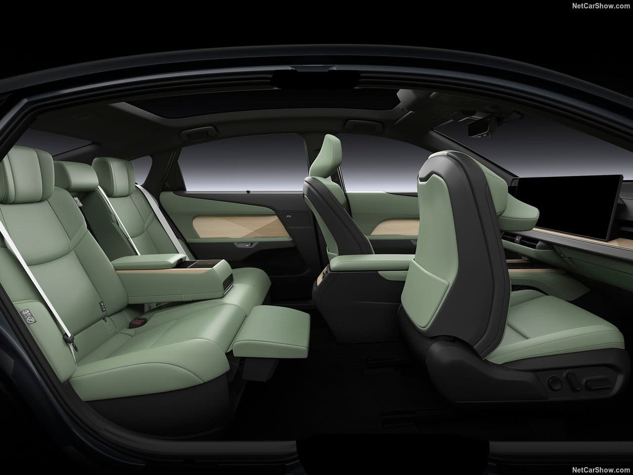 LEXUS ES, foto 44