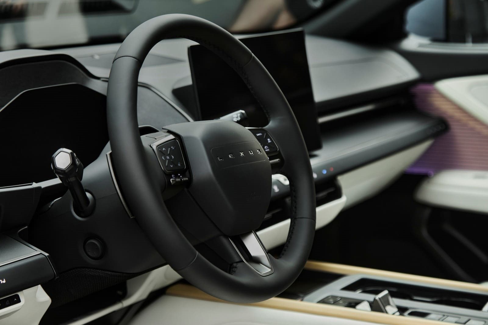 LEXUS ES, foto 113
