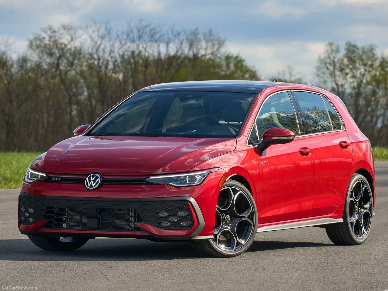 VOLKSWAGEN GOLF GTI, foto 1