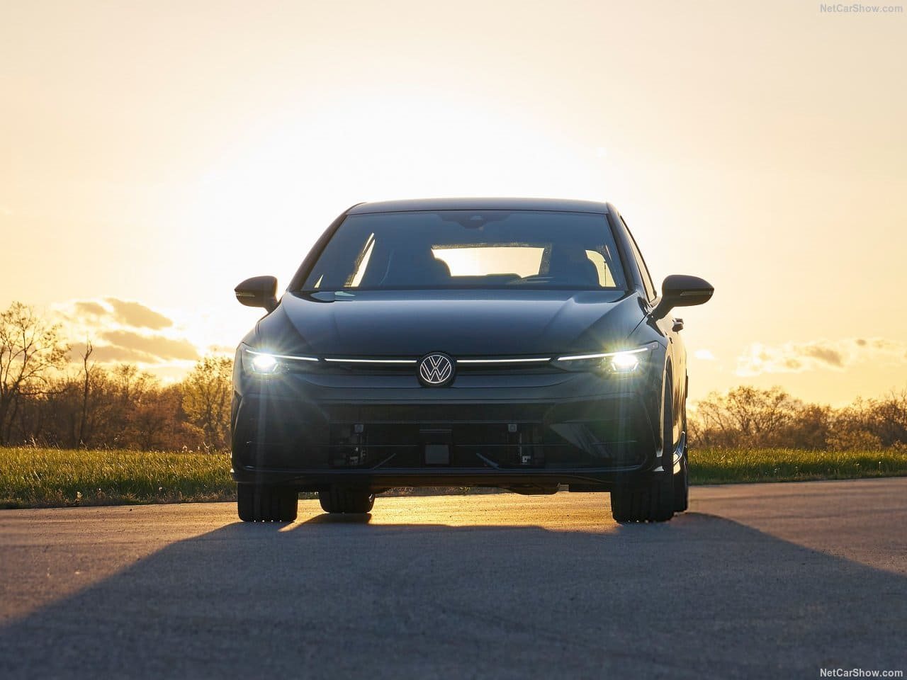 2025 - VOLKSWAGEN GOLF R BLACK EDITION, foto 11