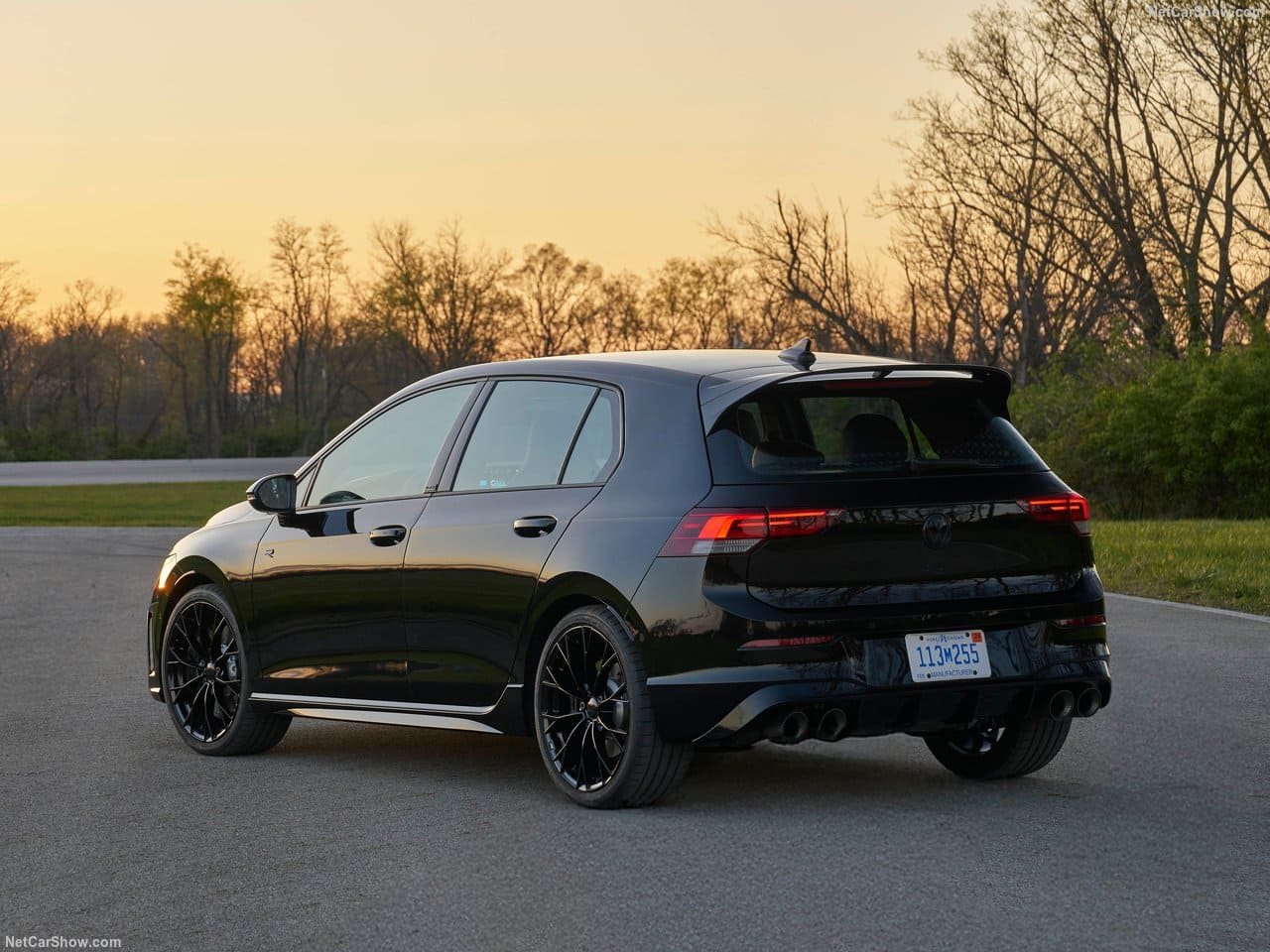 2025 - VOLKSWAGEN GOLF R BLACK EDITION, foto 28