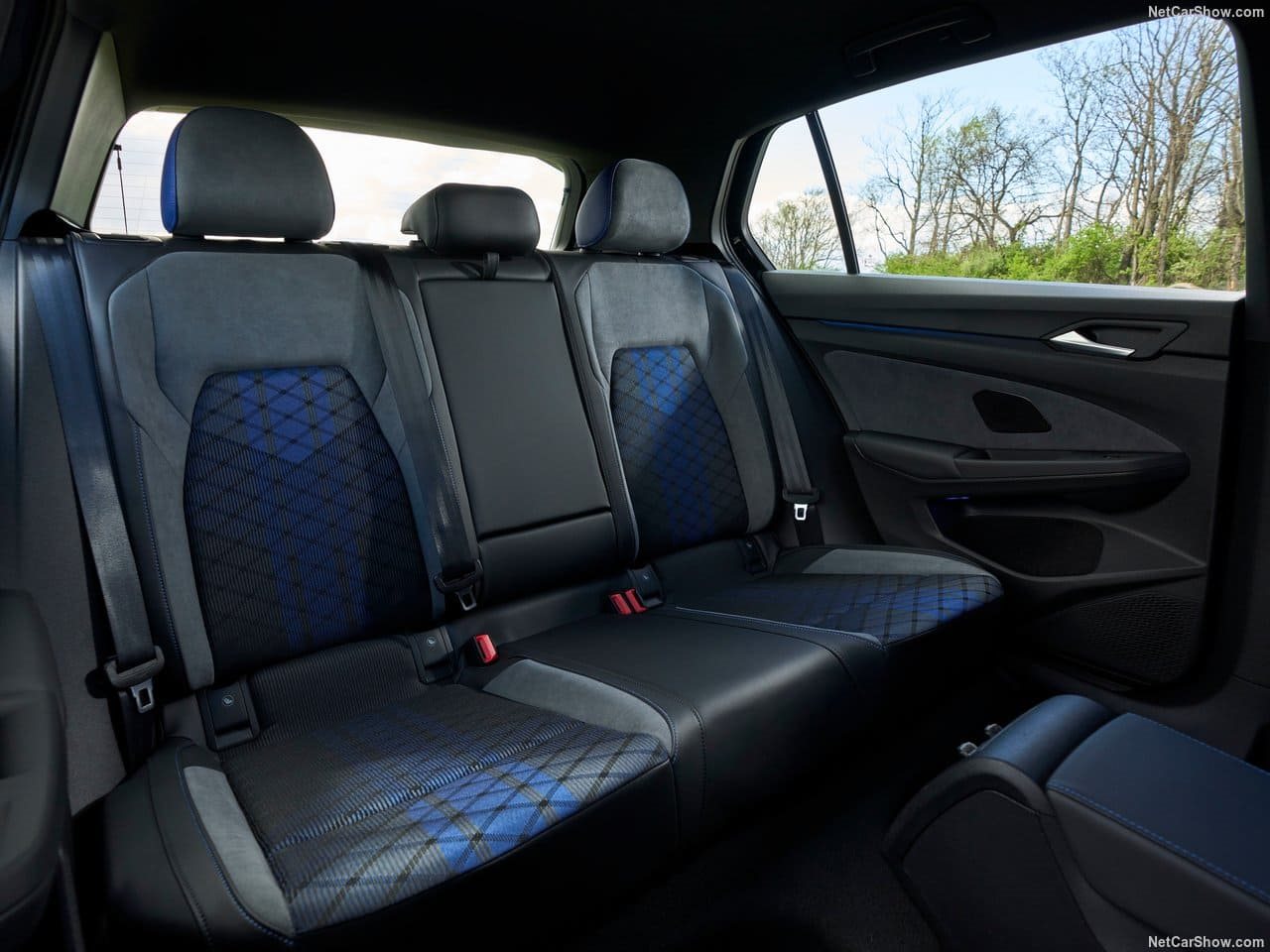 2025 - VOLKSWAGEN GOLF R BLACK EDITION, foto 54