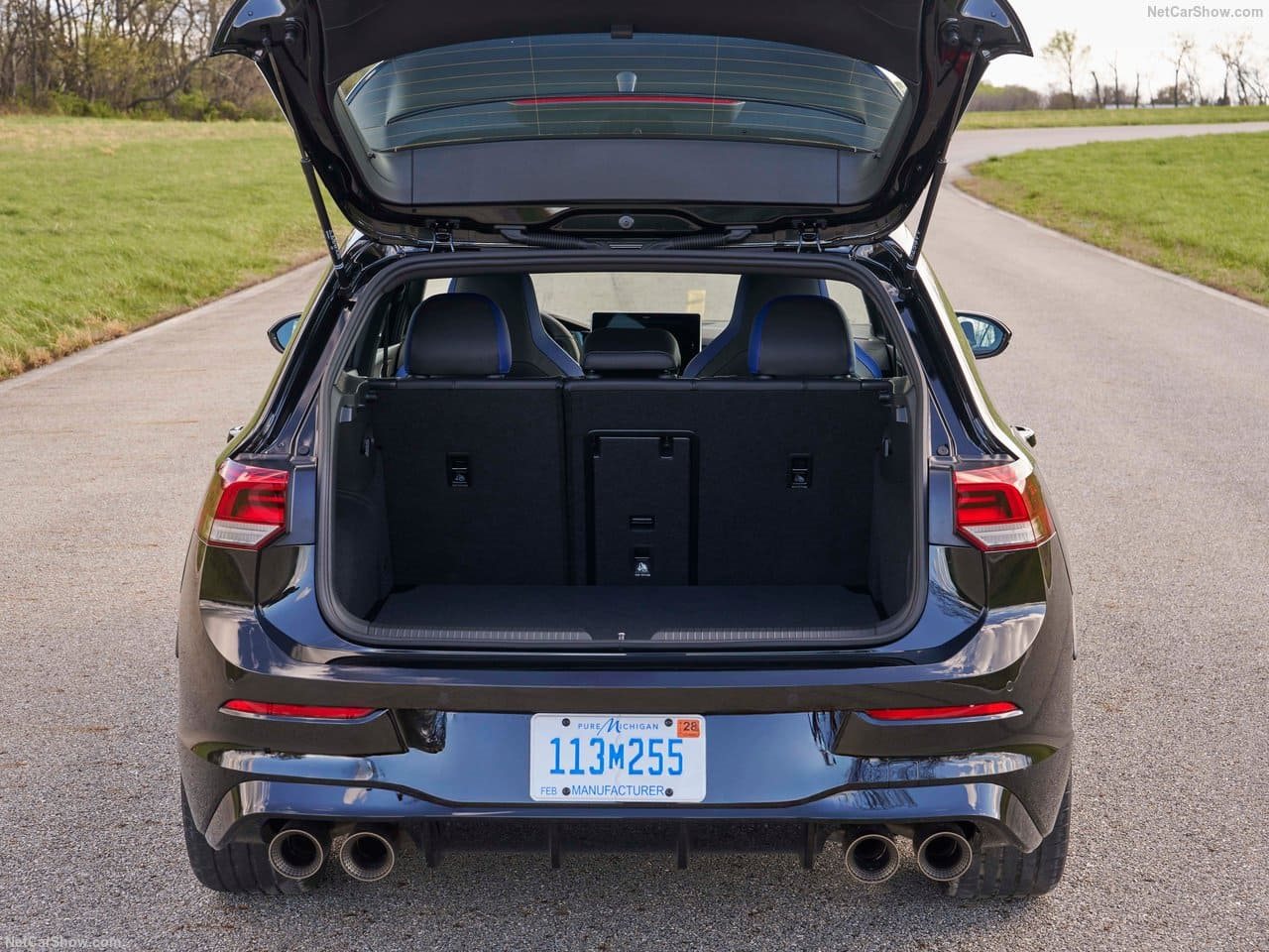 2025 - VOLKSWAGEN GOLF R BLACK EDITION, foto 84