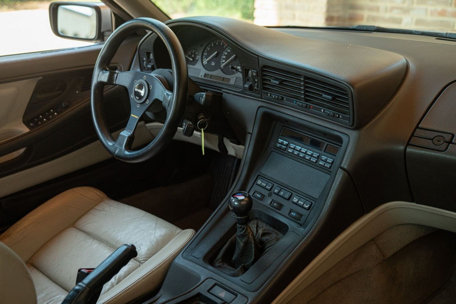 BMW 850i STERLING SILVER, foto 32