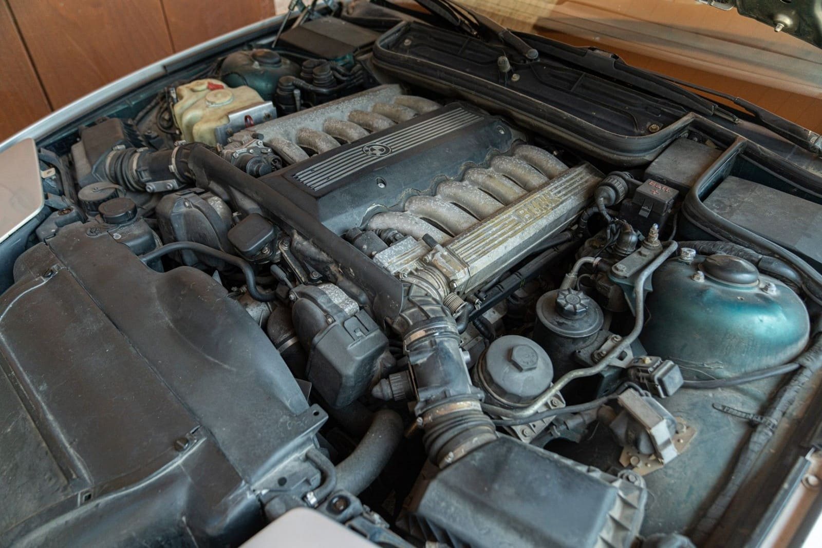 BMW 850i STERLING SILVER, foto 59