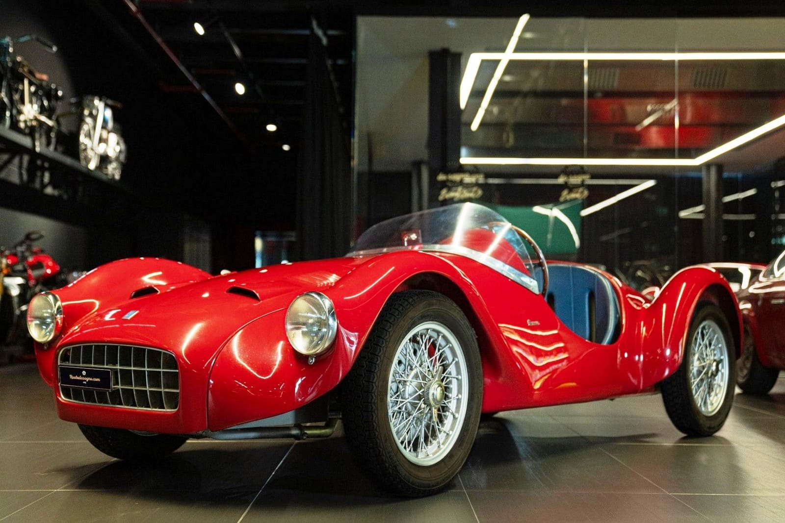 NARDI SIGHINOLFI 750, foto 1