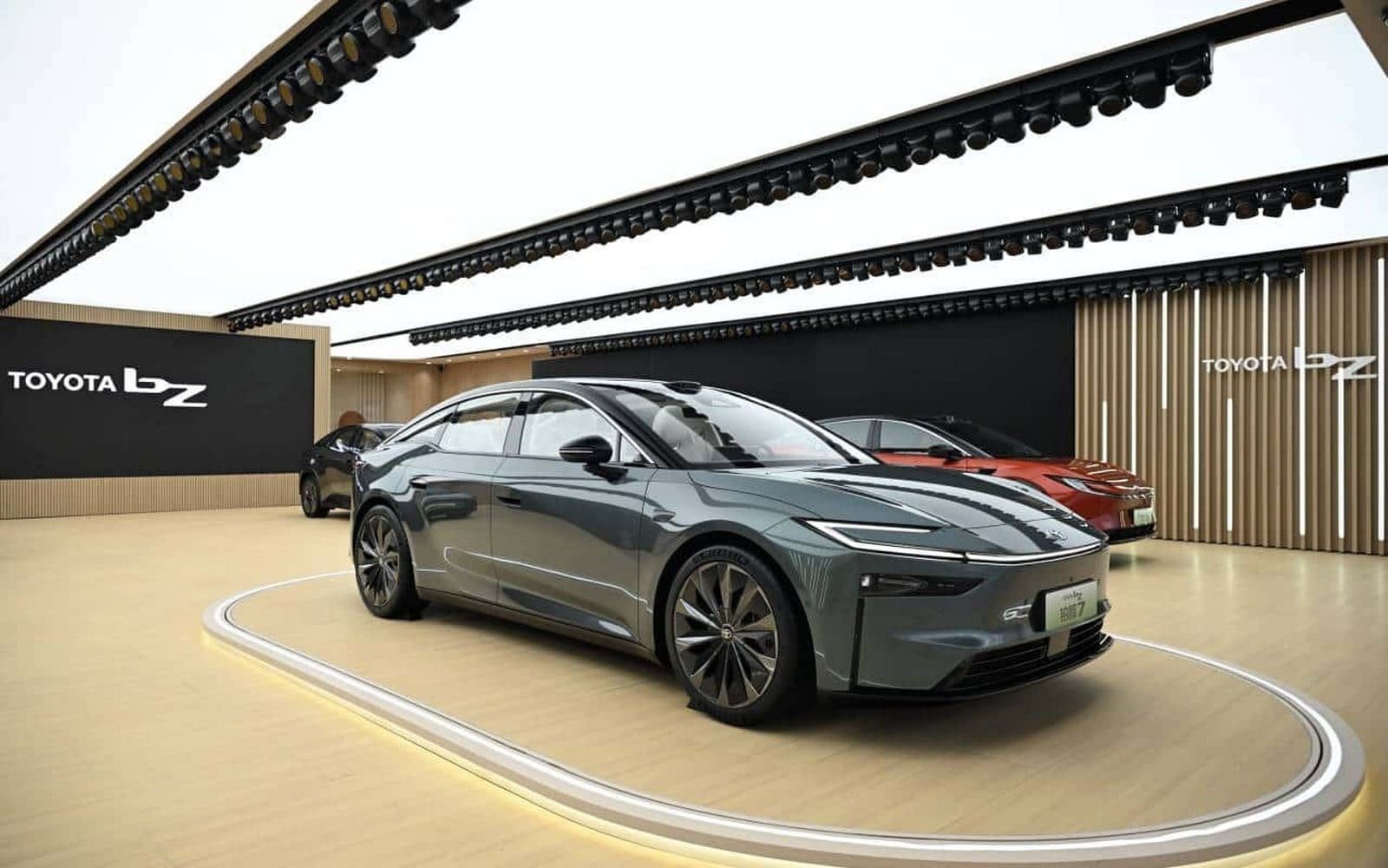 2026 - TOYOTA bZ7, foto 3
