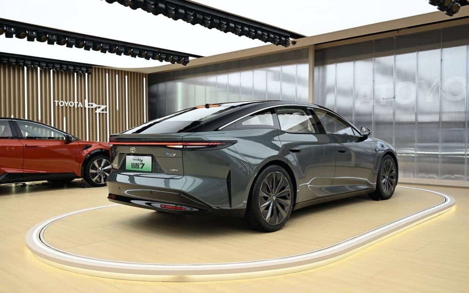 2026 - TOYOTA bZ7, foto 4