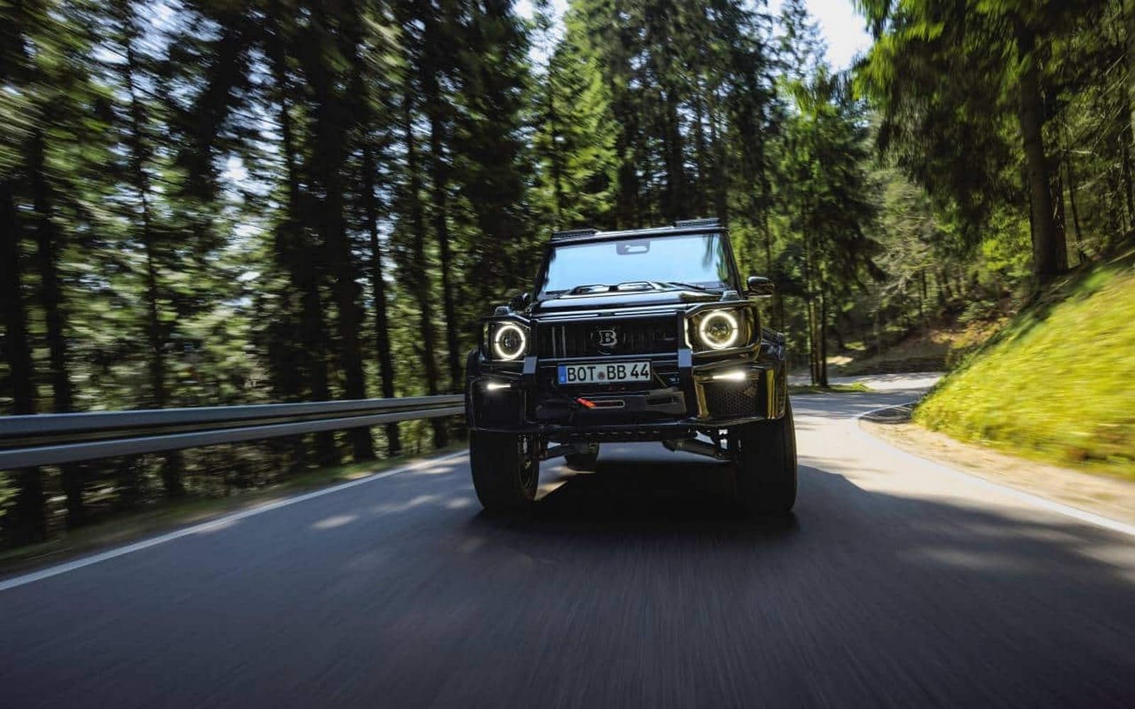 2025 - MERCEDES-AMG G 63 BRABUS XL 800, foto 24