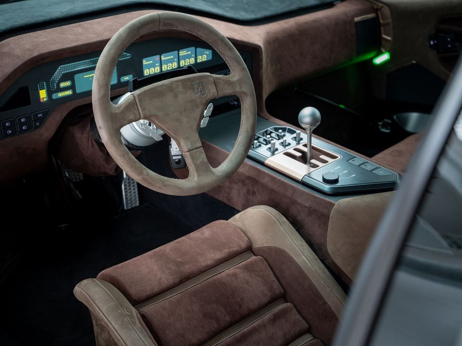 2025 - ECCENTRICA V12 ‘ROSE PHOENIX’, foto 4