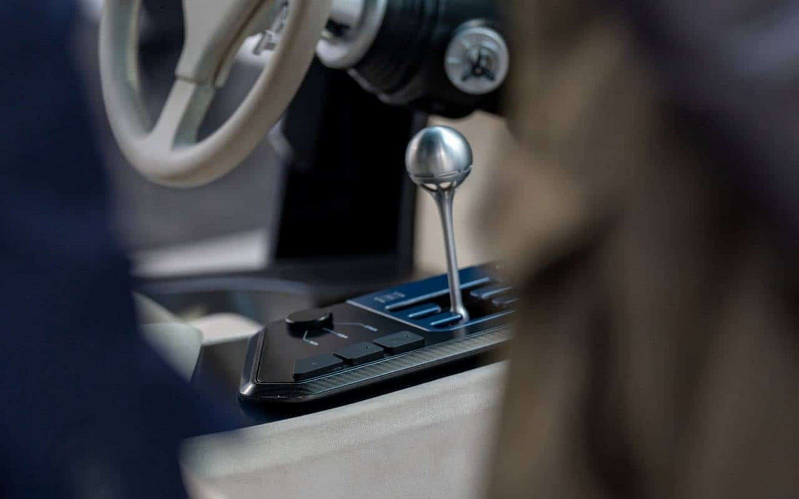 2025 - ECCENTRICA V12 ‘ROSE PHOENIX’, foto 5