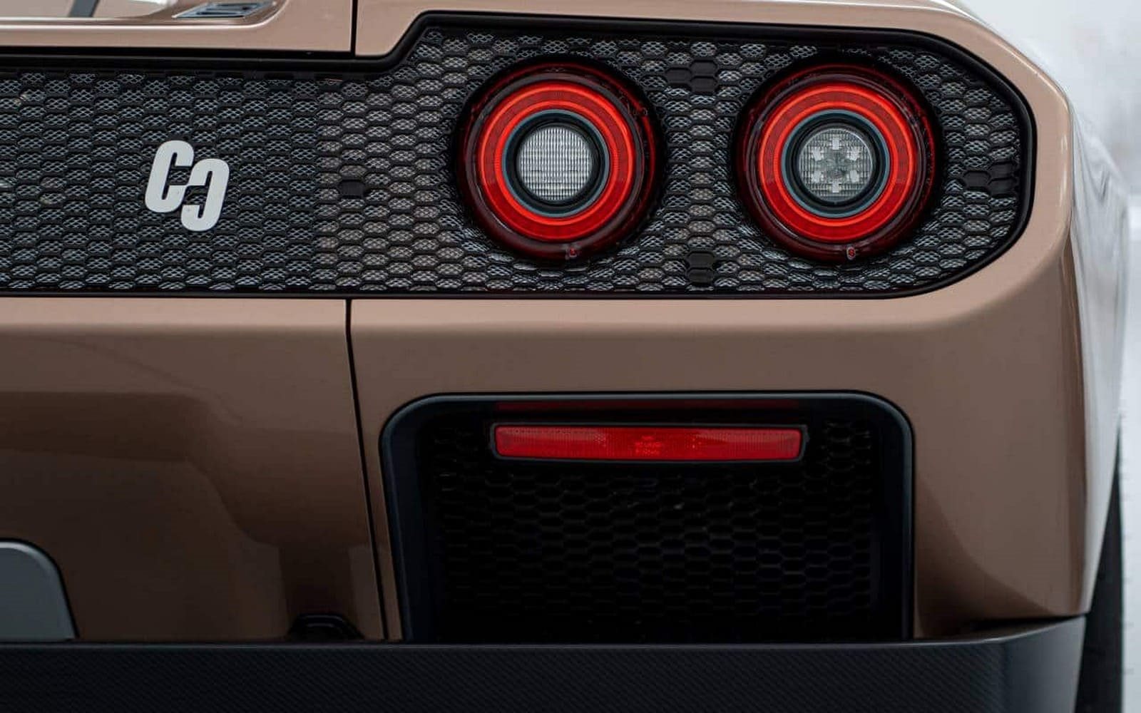 2025 - ECCENTRICA V12 ‘ROSE PHOENIX’, foto 11
