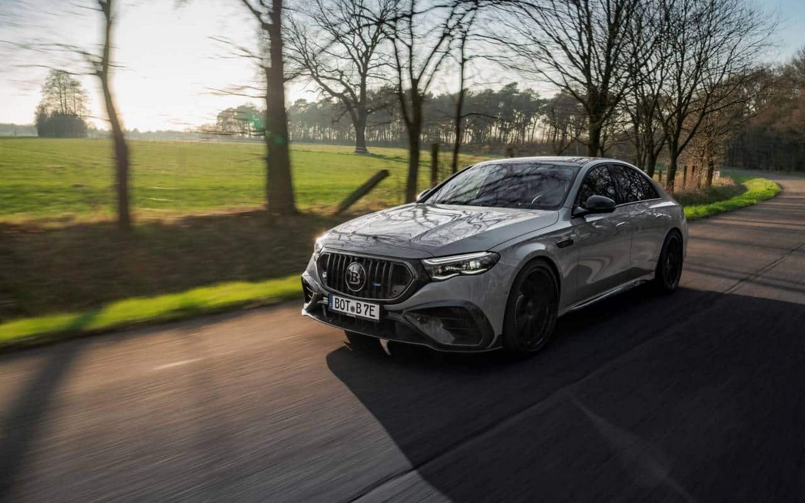 2025 - MERCEDES-AMG E 53 HYBRID BRABUS 700, foto 7