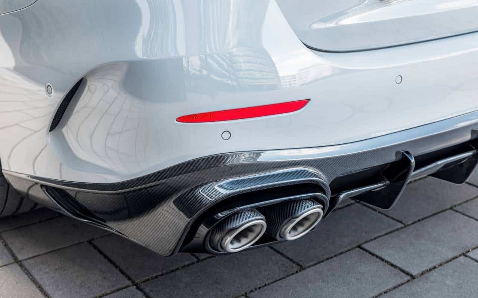 2025 - MERCEDES-AMG E 53 HYBRID BRABUS 700, foto 12