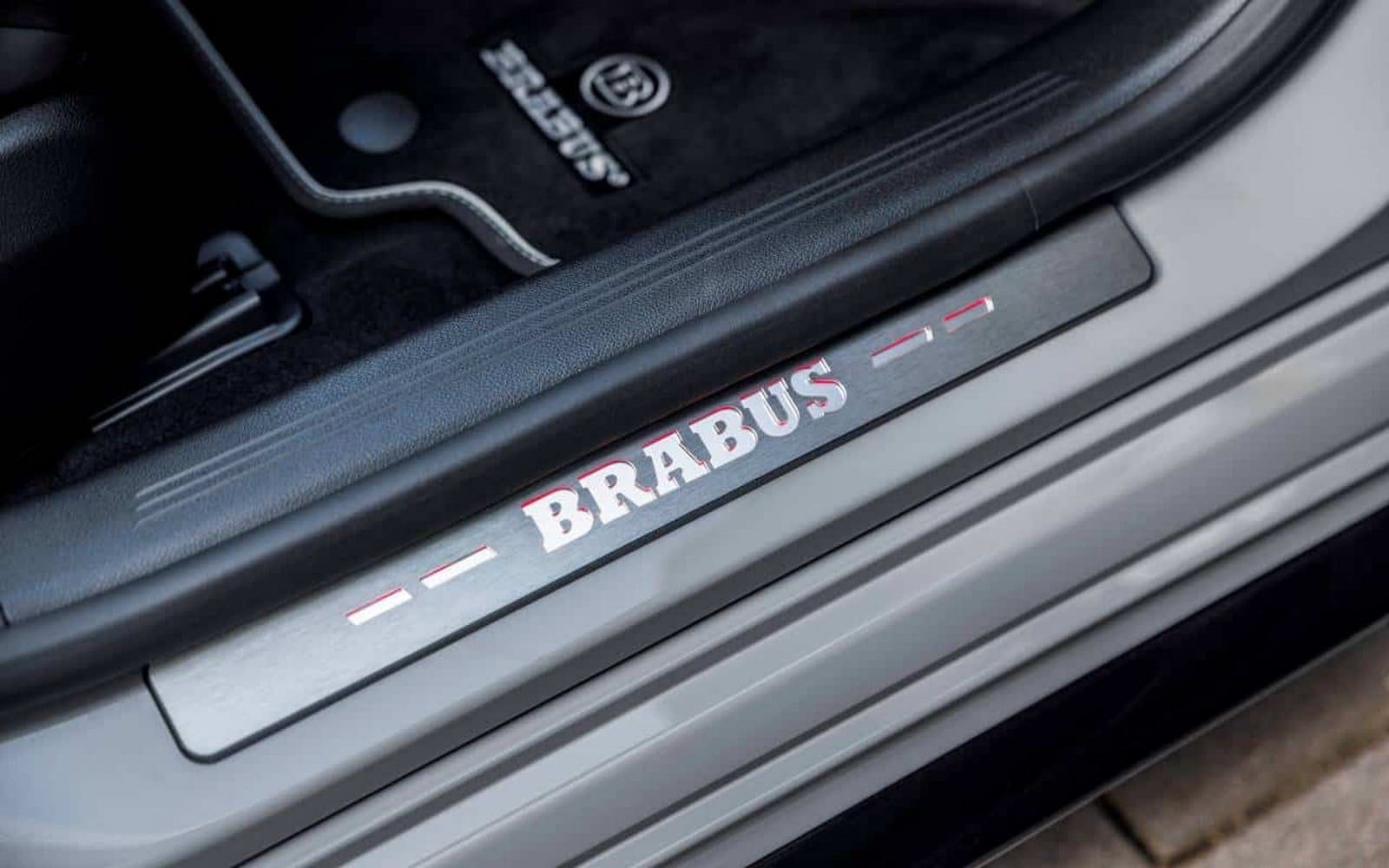 2025 - MERCEDES-AMG E 53 HYBRID BRABUS 700, foto 16