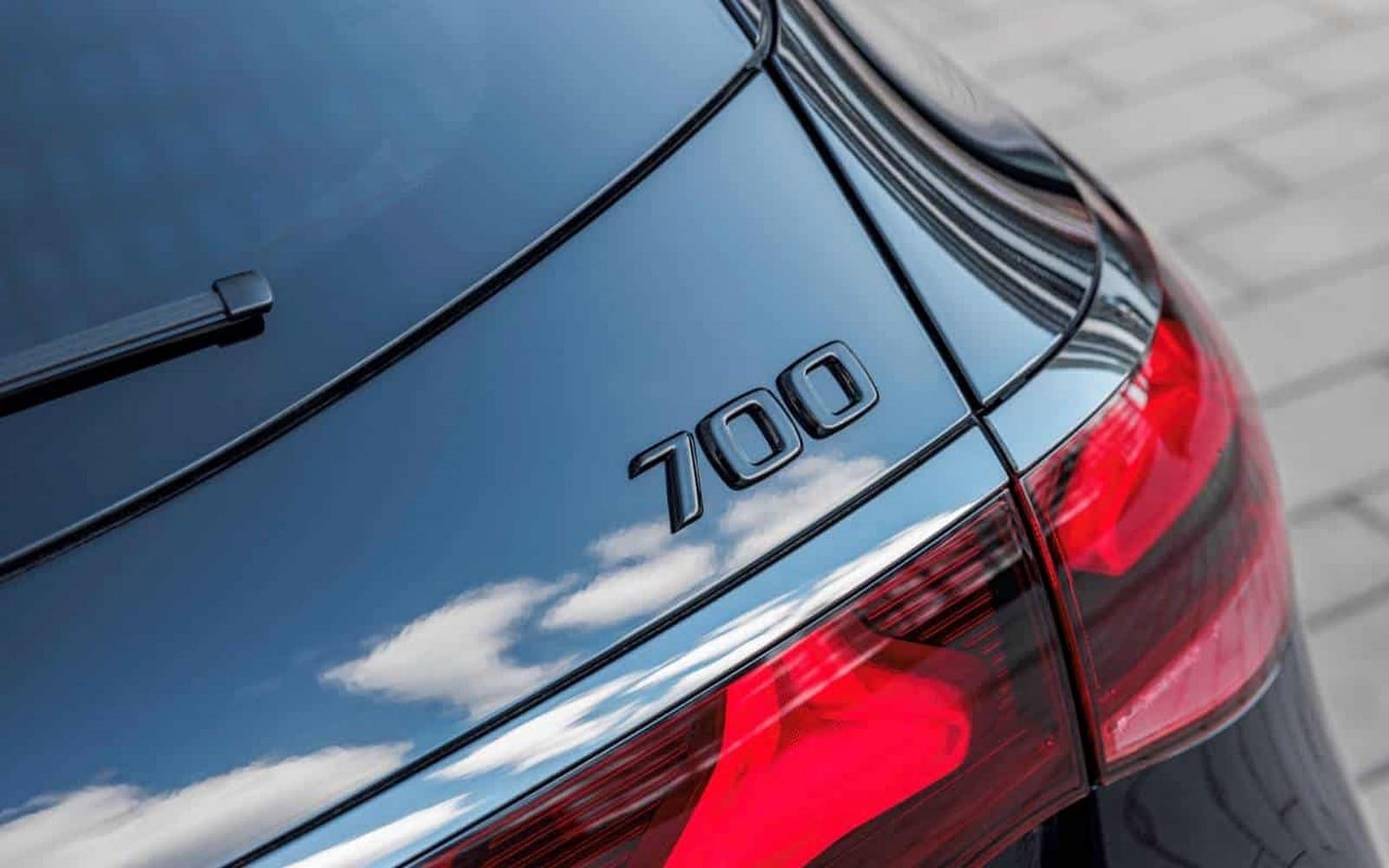 2025 - MERCEDES-AMG E 53 HYBRID BRABUS 700, foto 25