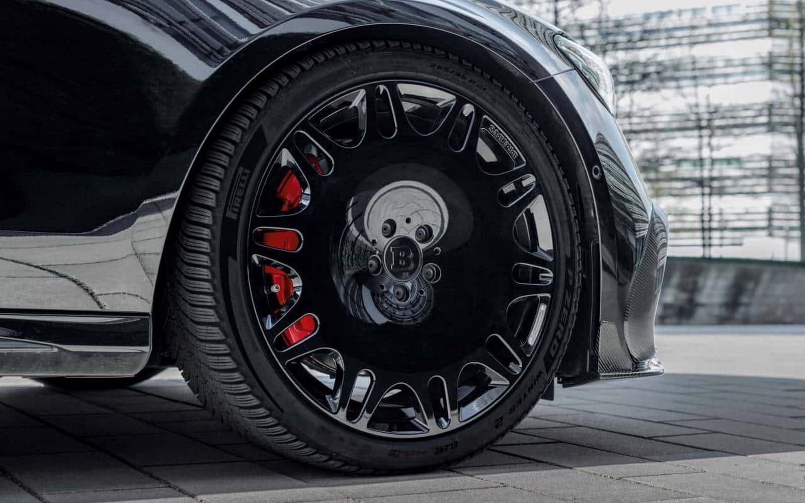 2025 - MERCEDES-AMG E 53 HYBRID BRABUS 700, foto 26