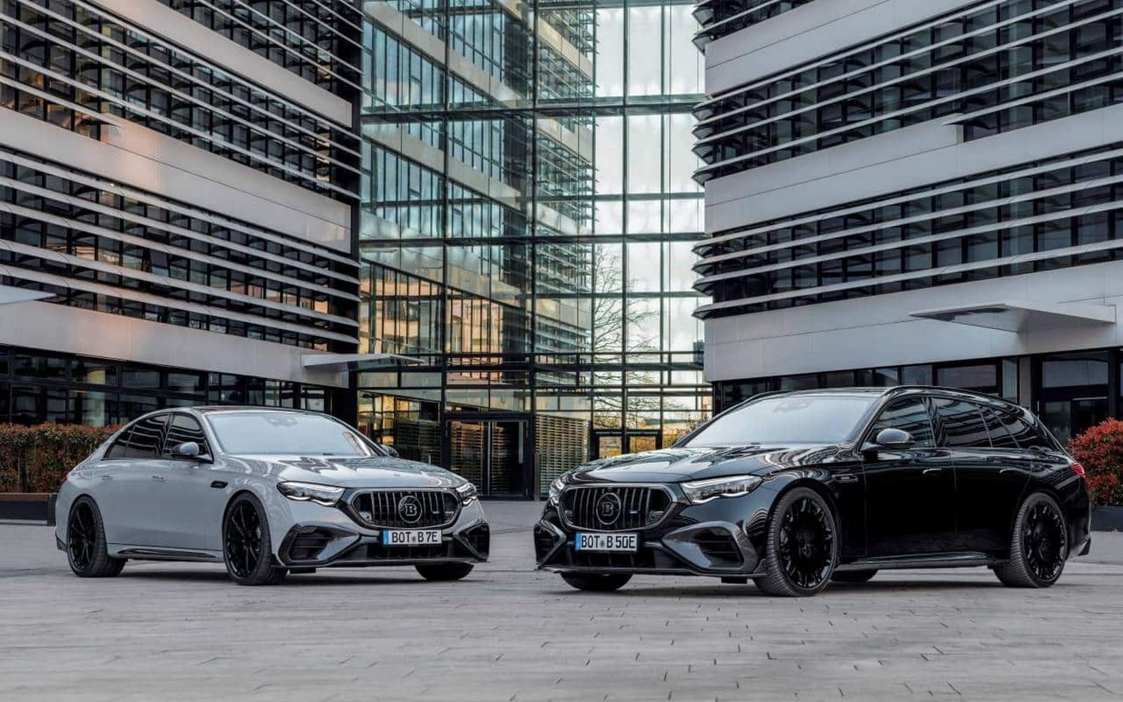 2025 - MERCEDES-AMG E 53 HYBRID BRABUS 700, foto 34