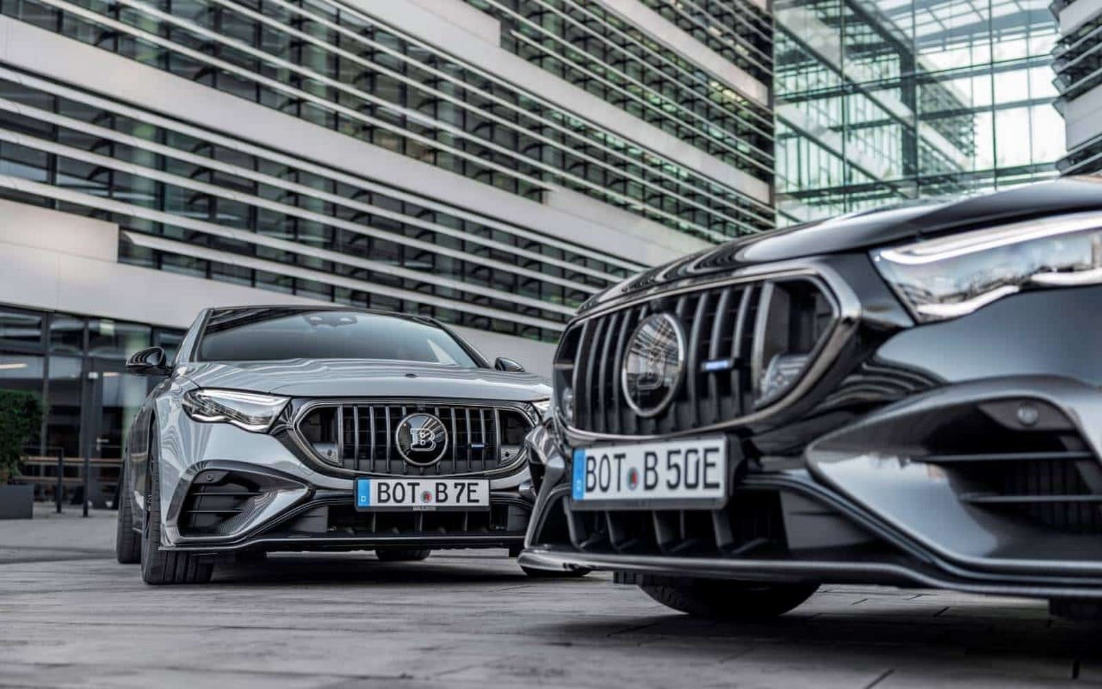 2025 - MERCEDES-AMG E 53 HYBRID BRABUS 700, foto 35