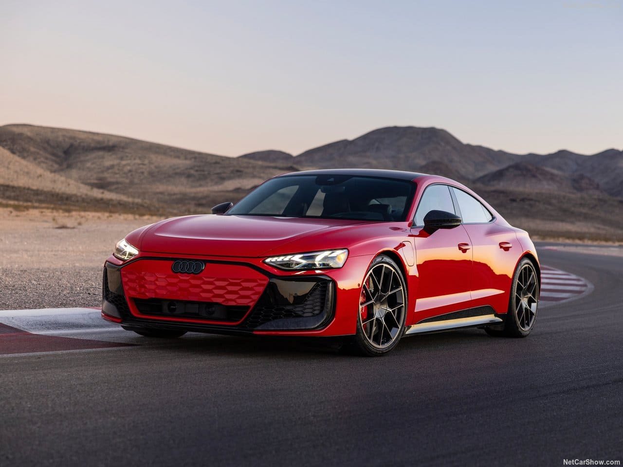2025 - AUDI RS E-TRON GT PERFORMANCE US VERSION, foto 4