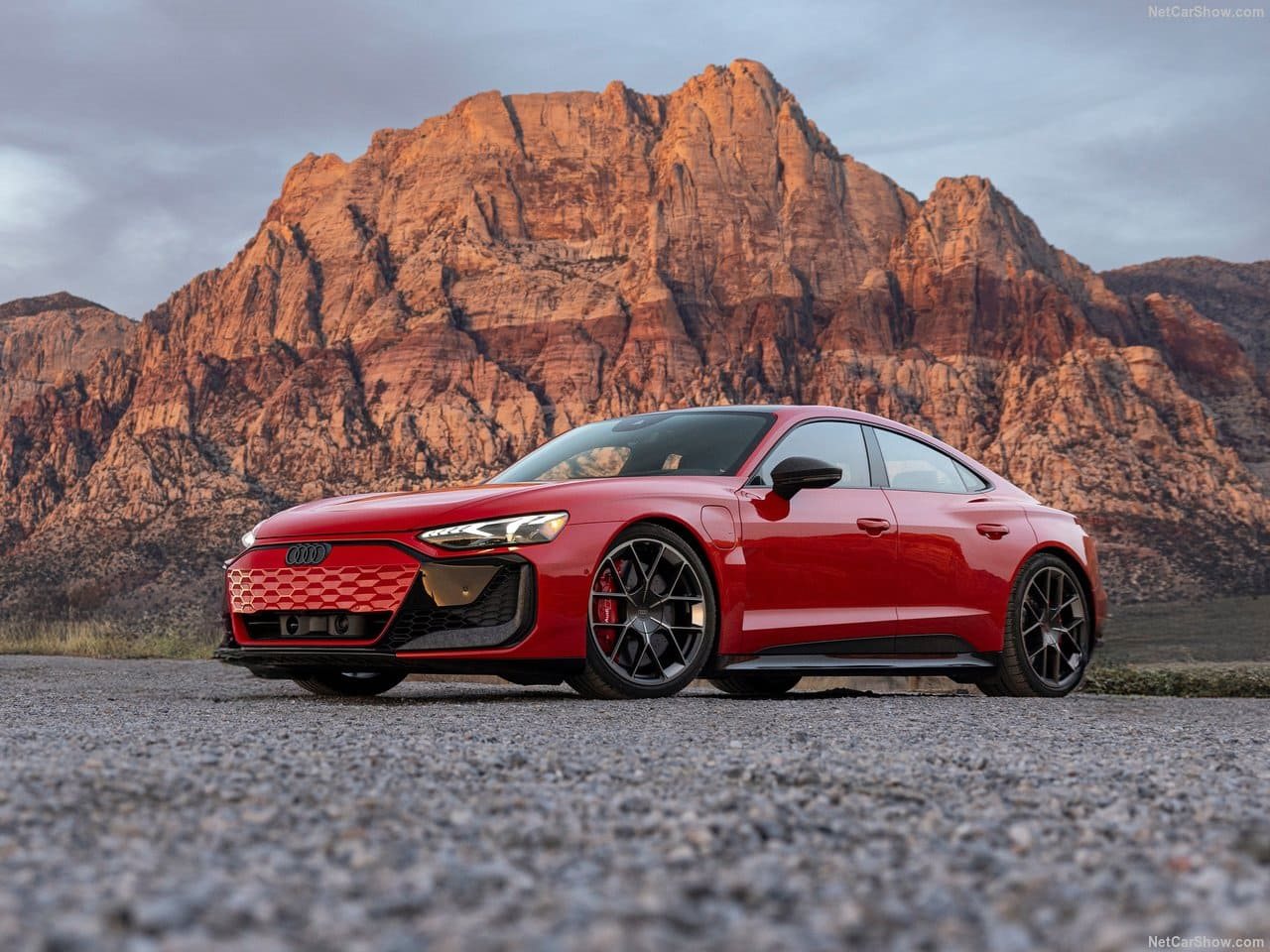2025 - AUDI RS E-TRON GT PERFORMANCE US VERSION, foto 12