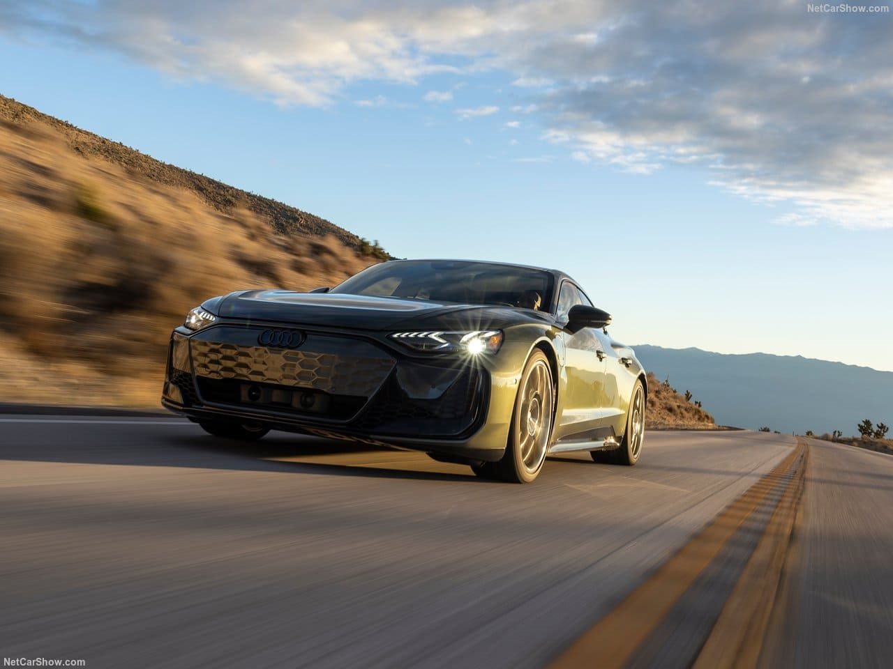 2025 - AUDI RS E-TRON GT PERFORMANCE US VERSION, foto 27
