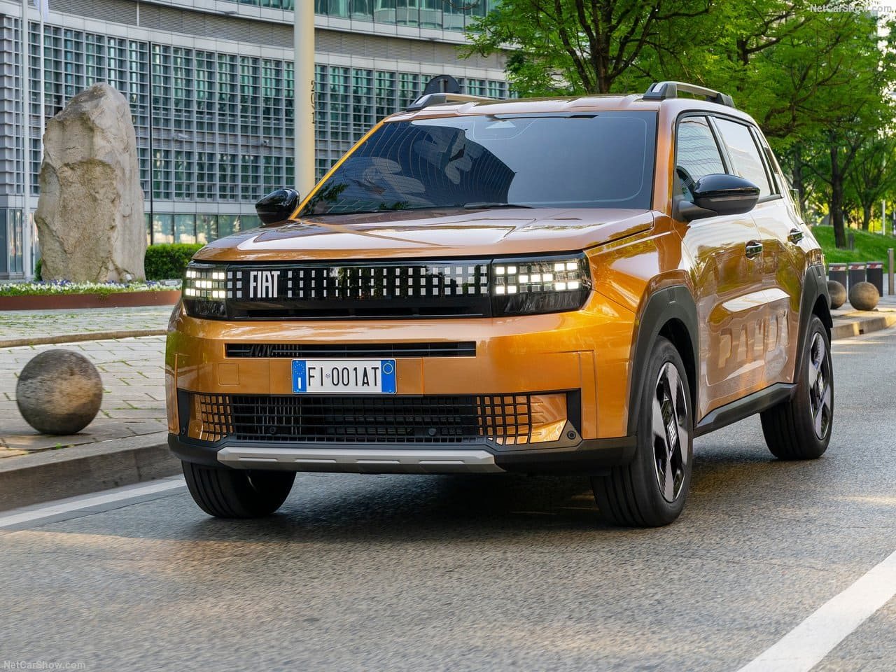 FIAT GRANDE PANDA HYBRID, foto 28