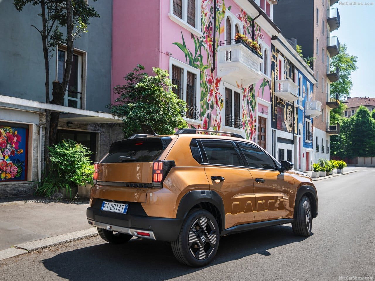 FIAT GRANDE PANDA HYBRID, foto 57