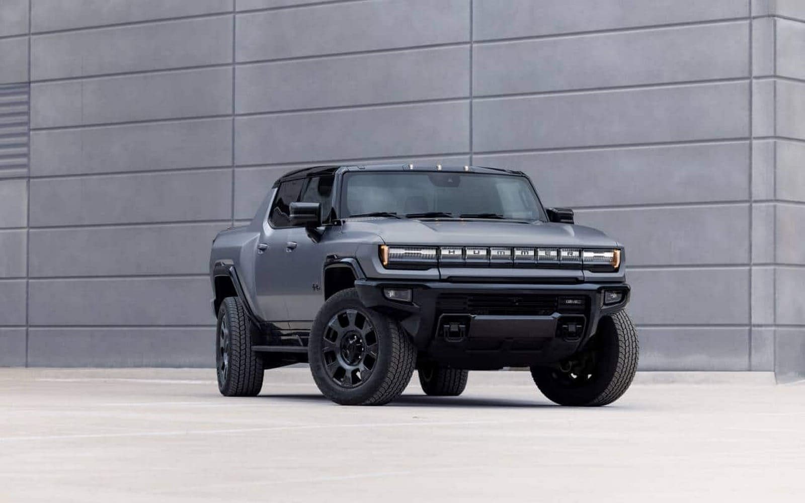 GMC HUMMER EV, foto 1