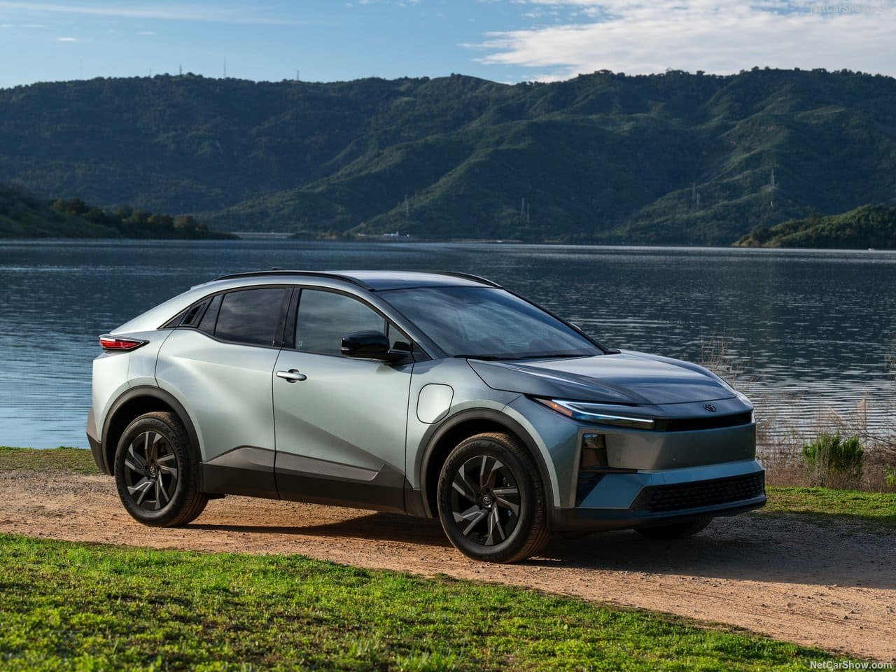 2026 - TOYOTA C-HR BEV US VERSION, foto 16