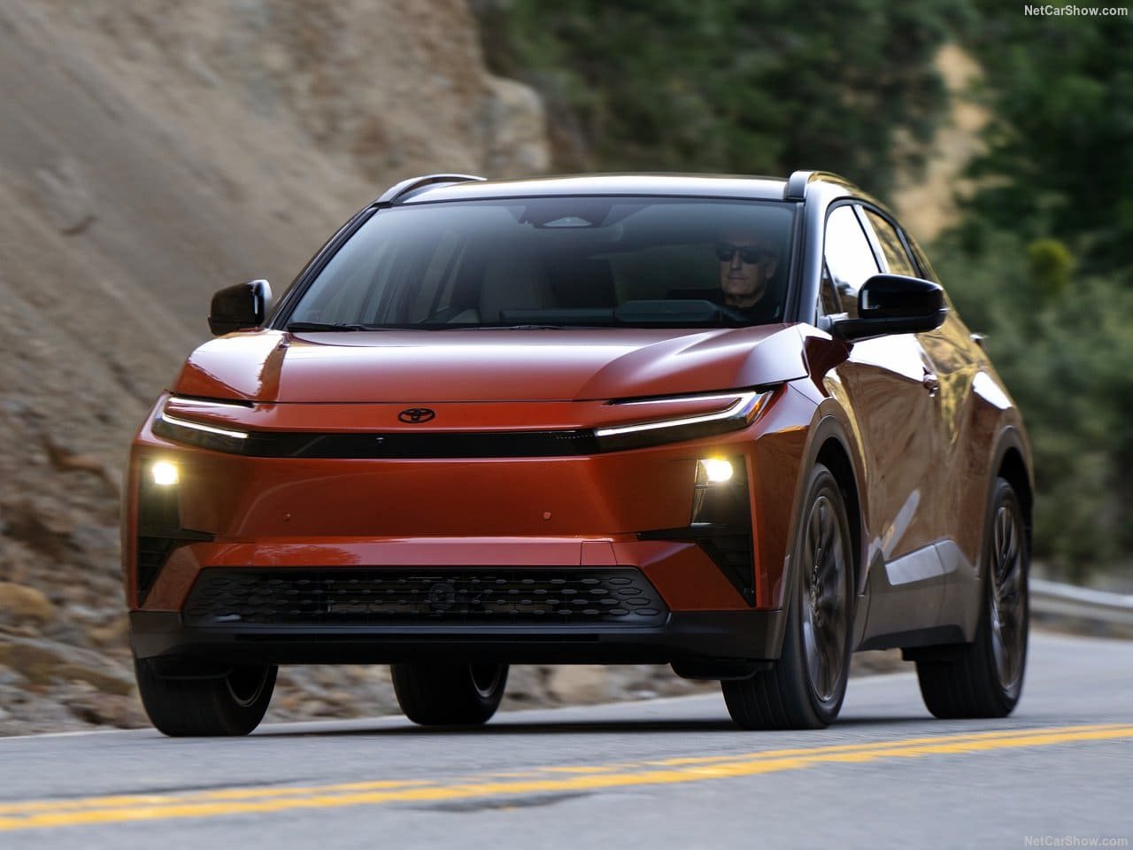 2026 - TOYOTA C-HR BEV US VERSION, foto 21