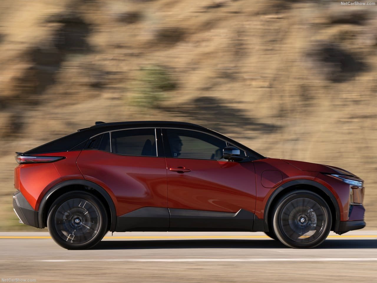 2026 - TOYOTA C-HR BEV US VERSION, foto 38