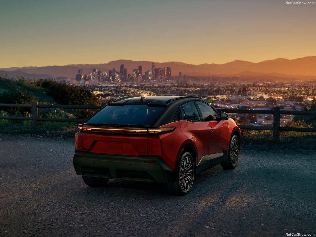 2026 - TOYOTA C-HR BEV US VERSION, foto 44