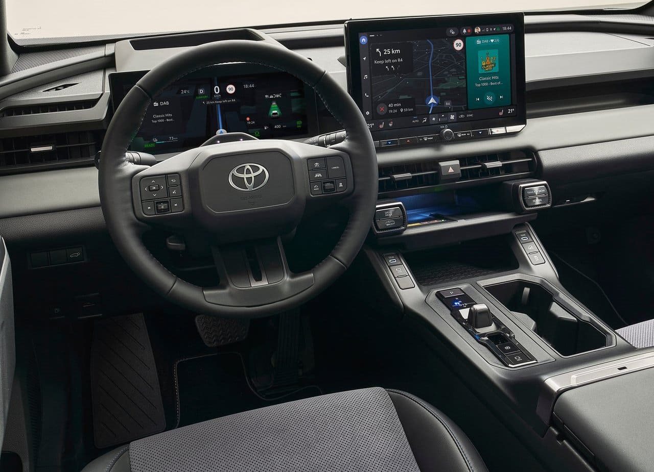 2026 - TOYOTA RAV4, foto 18