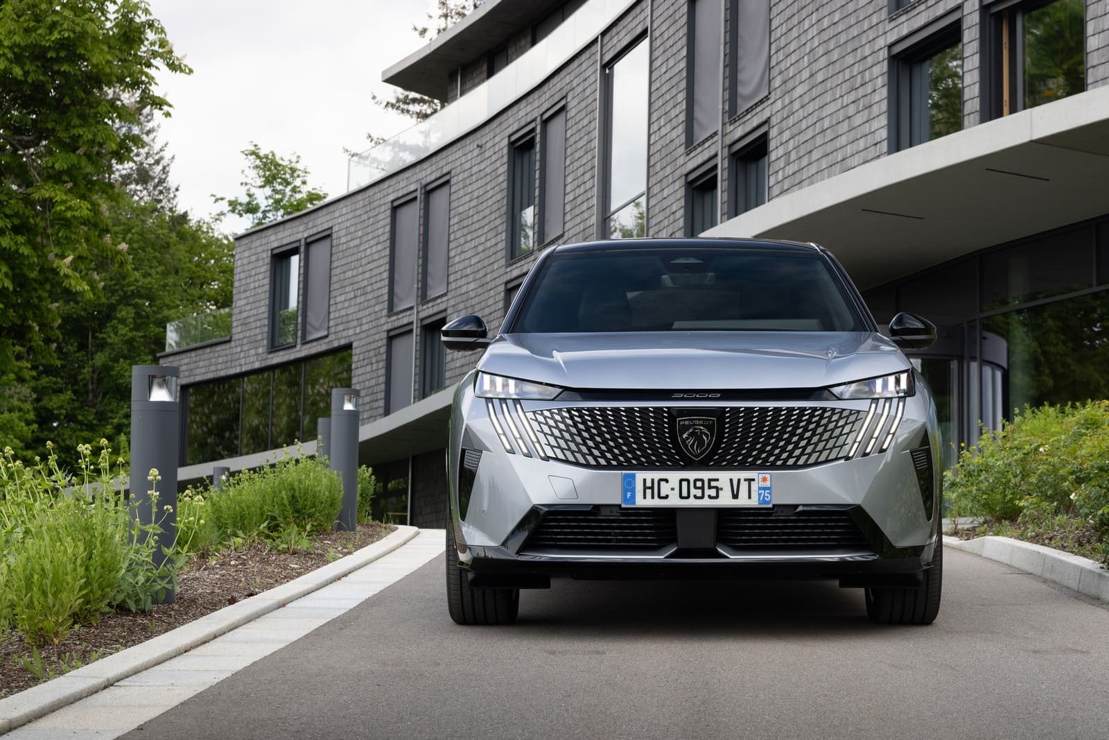 2025 - PEUGEOT E-3008 DUAL MOTOR ARTENSE GREY, foto 6