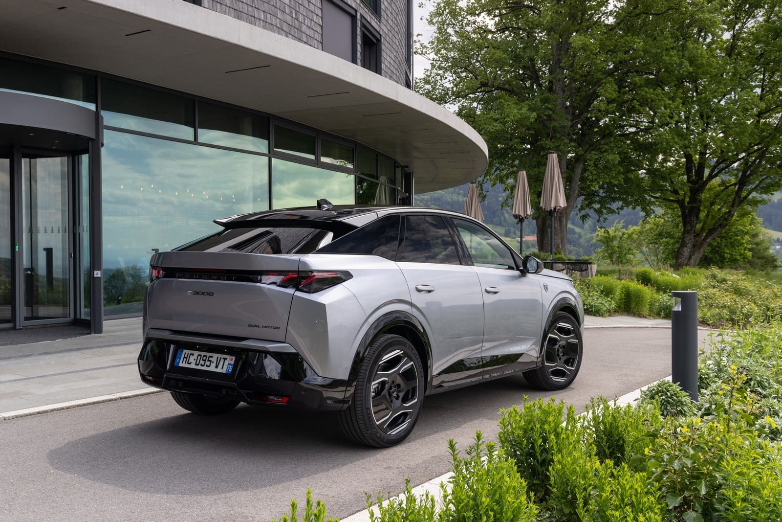 2025 - PEUGEOT E-3008 DUAL MOTOR ARTENSE GREY, foto 7