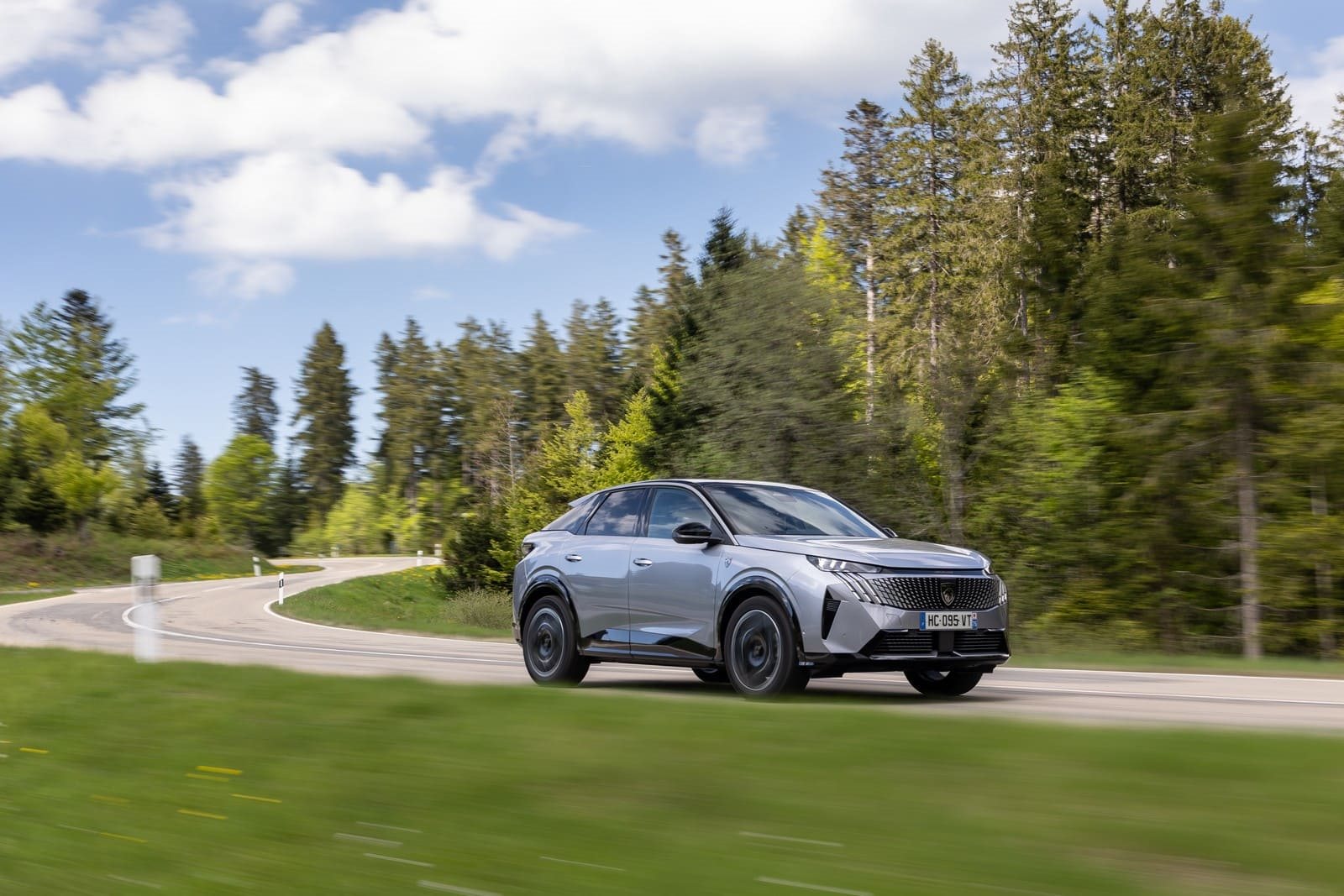 2025 - PEUGEOT E-3008 DUAL MOTOR ARTENSE GREY, foto 29