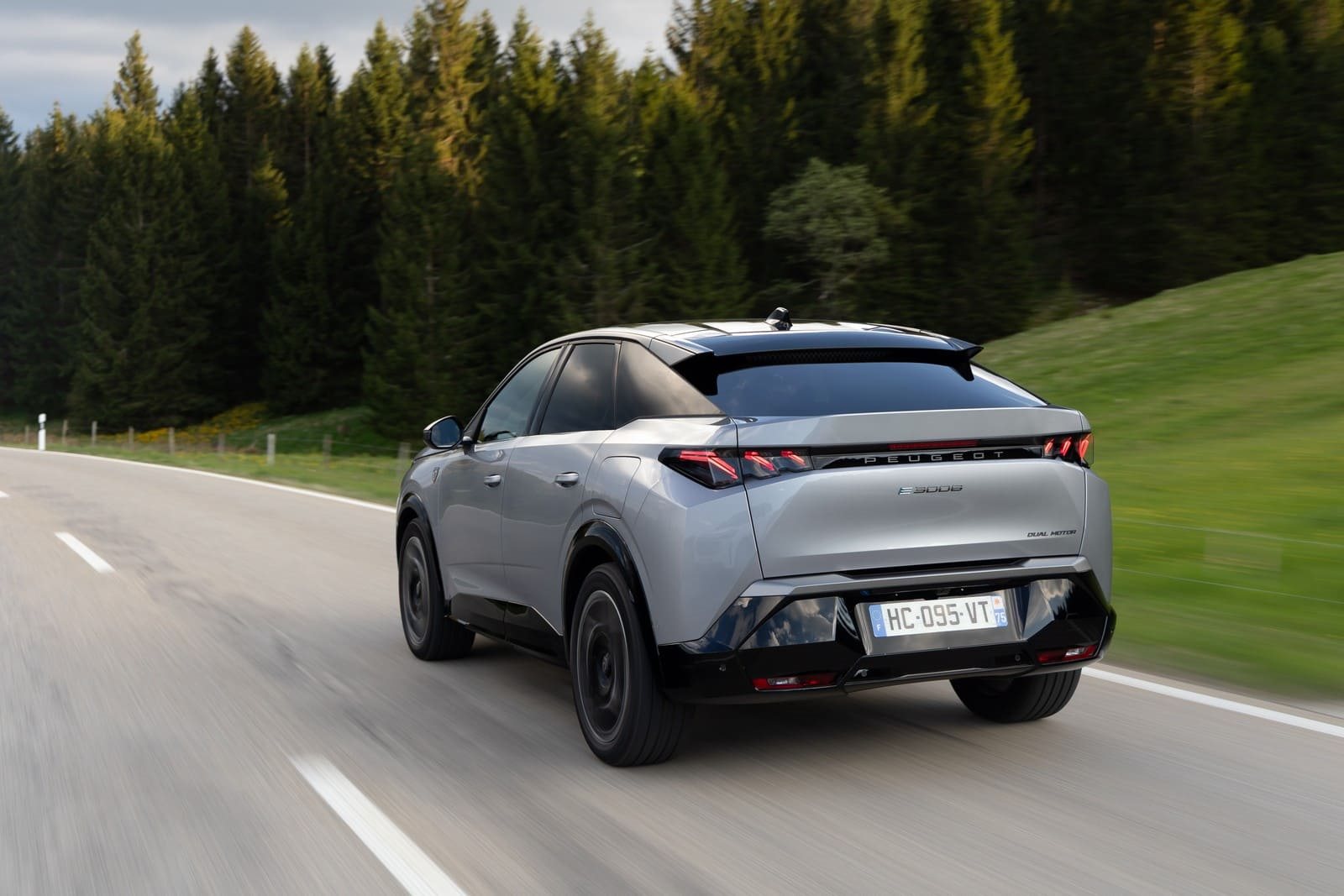 2025 - PEUGEOT E-3008 DUAL MOTOR ARTENSE GREY, foto 52