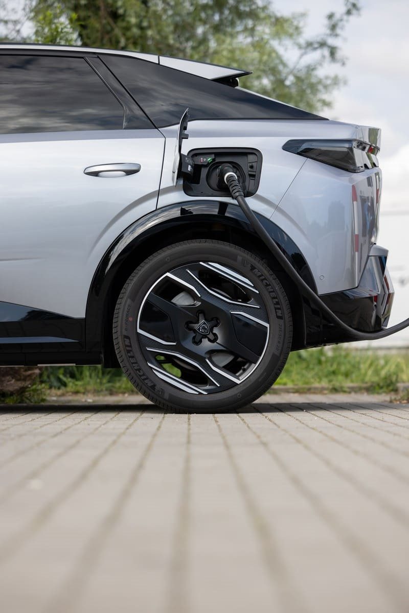 2025 - PEUGEOT E-3008 DUAL MOTOR ARTENSE GREY, foto 68