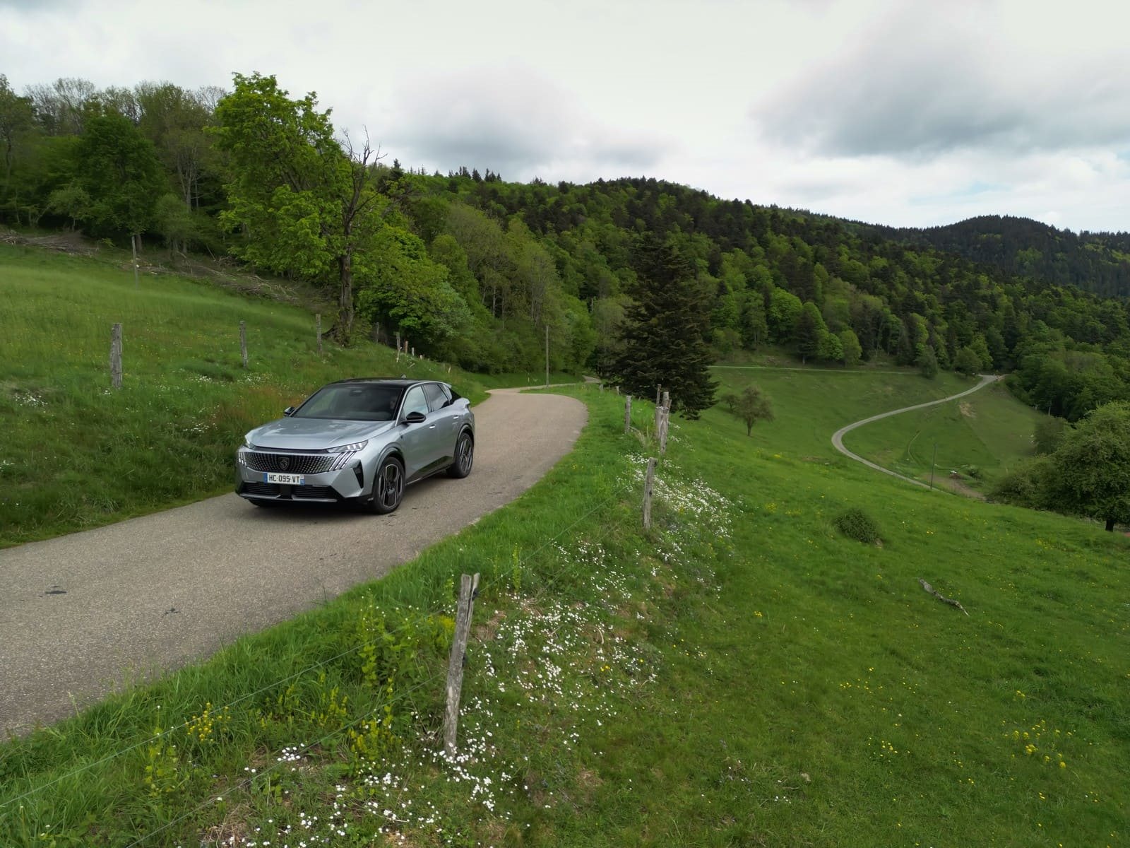 2025 - PEUGEOT E-3008 DUAL MOTOR ARTENSE GREY, foto 74
