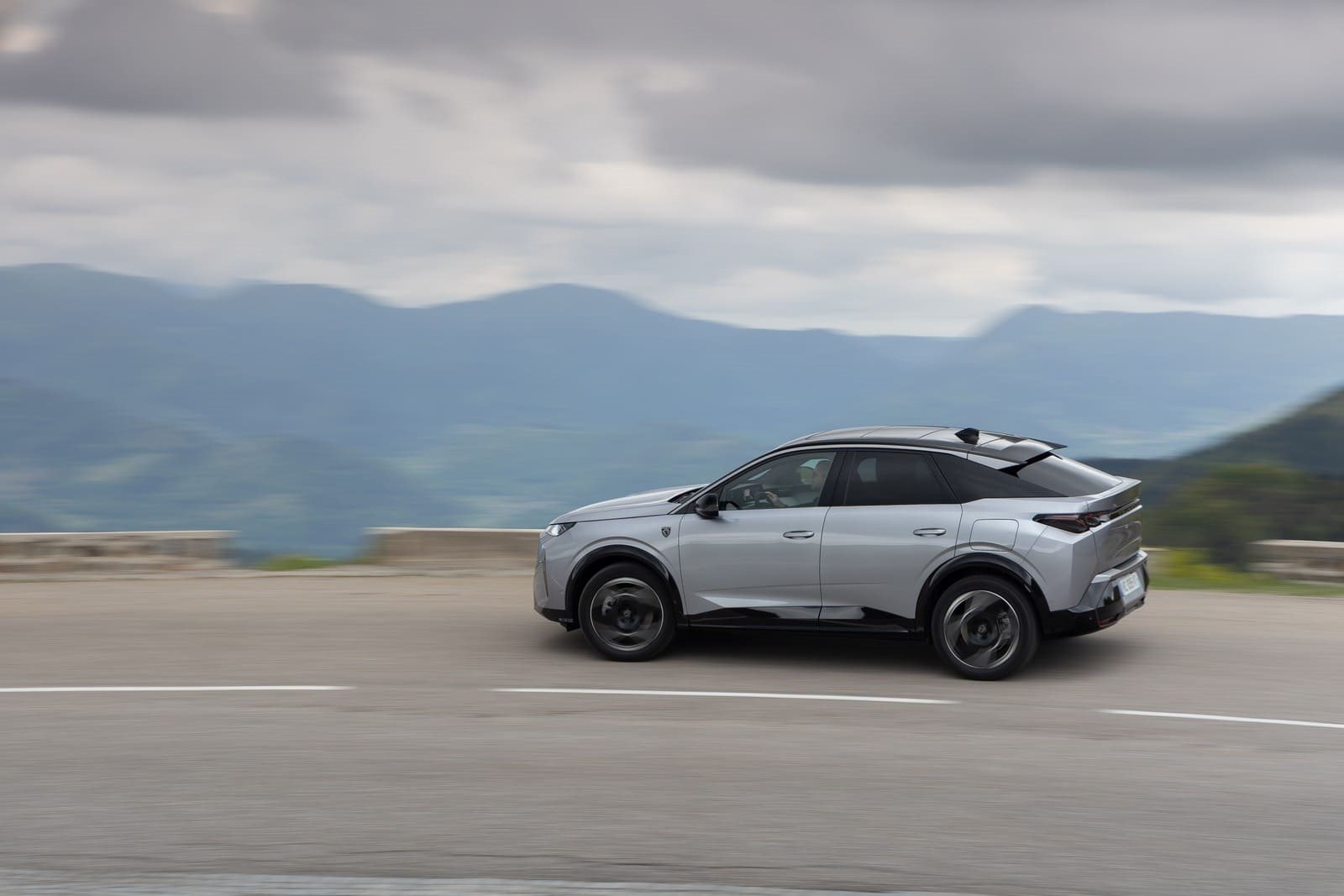 2025 - PEUGEOT E-3008 DUAL MOTOR ARTENSE GREY, foto 82