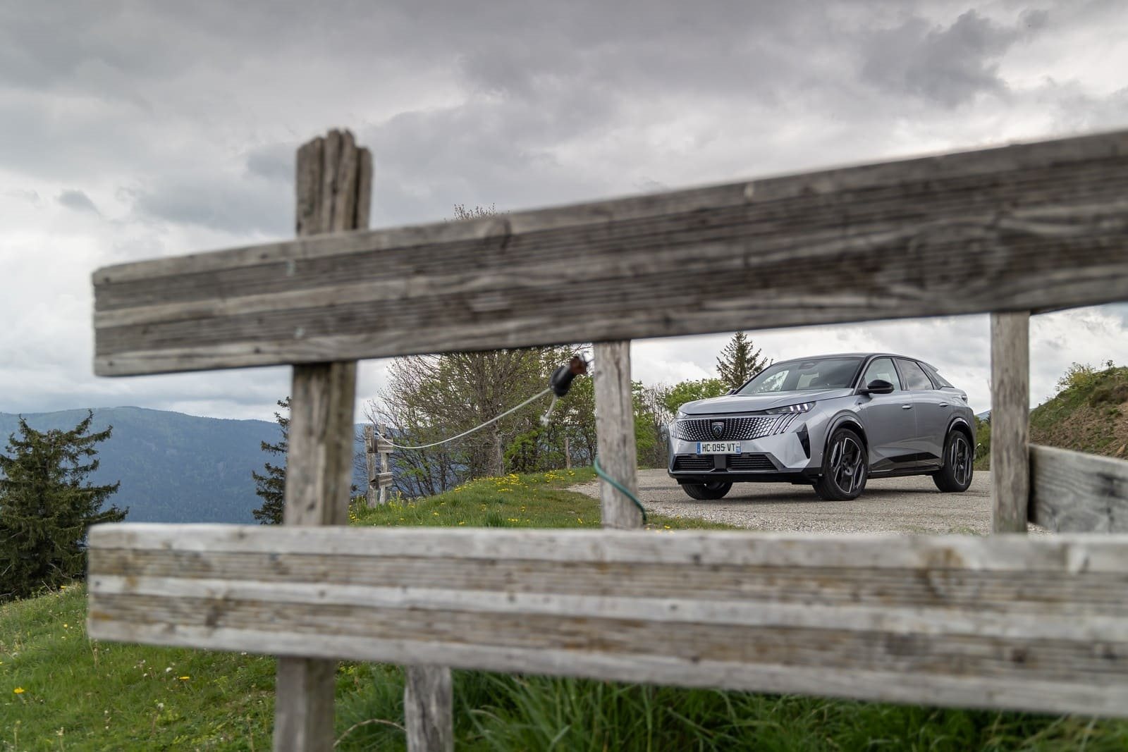 2025 - PEUGEOT E-3008 DUAL MOTOR ARTENSE GREY, foto 93