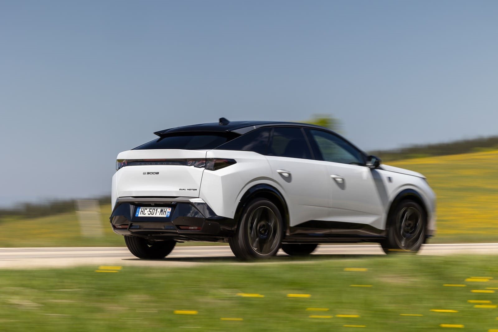 2025 - PEUGEOT E-3008 DUAL MOTOR OKENITE WHITE, foto 29